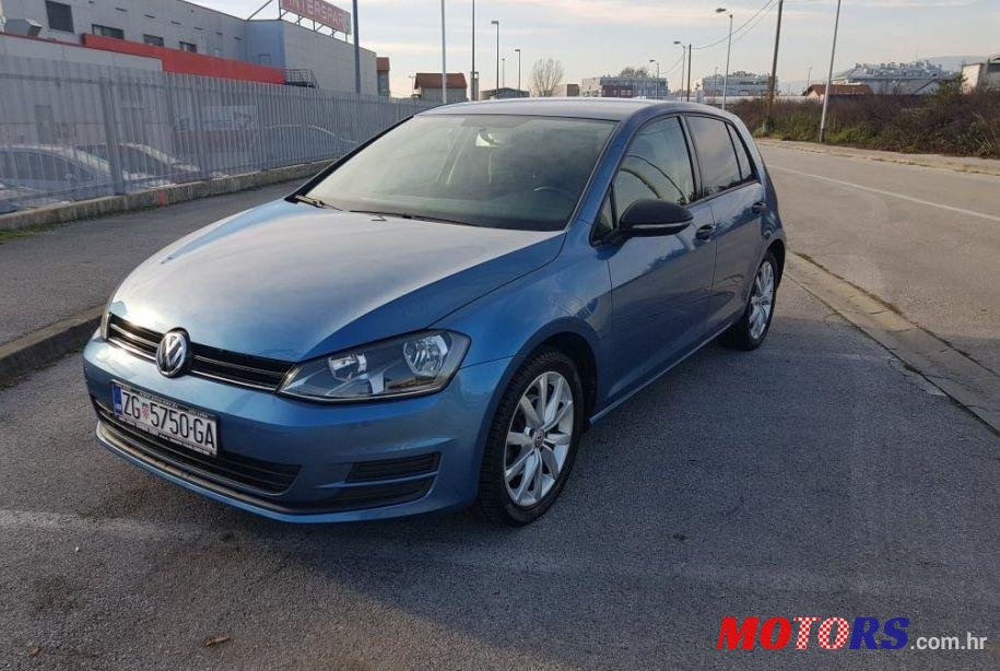2013' Volkswagen Golf VII 1,6 Tdi Bmt photo #2
