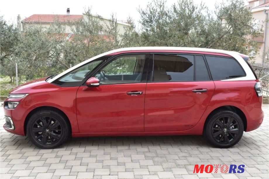 2017' Citroen SpaceTourer photo #4