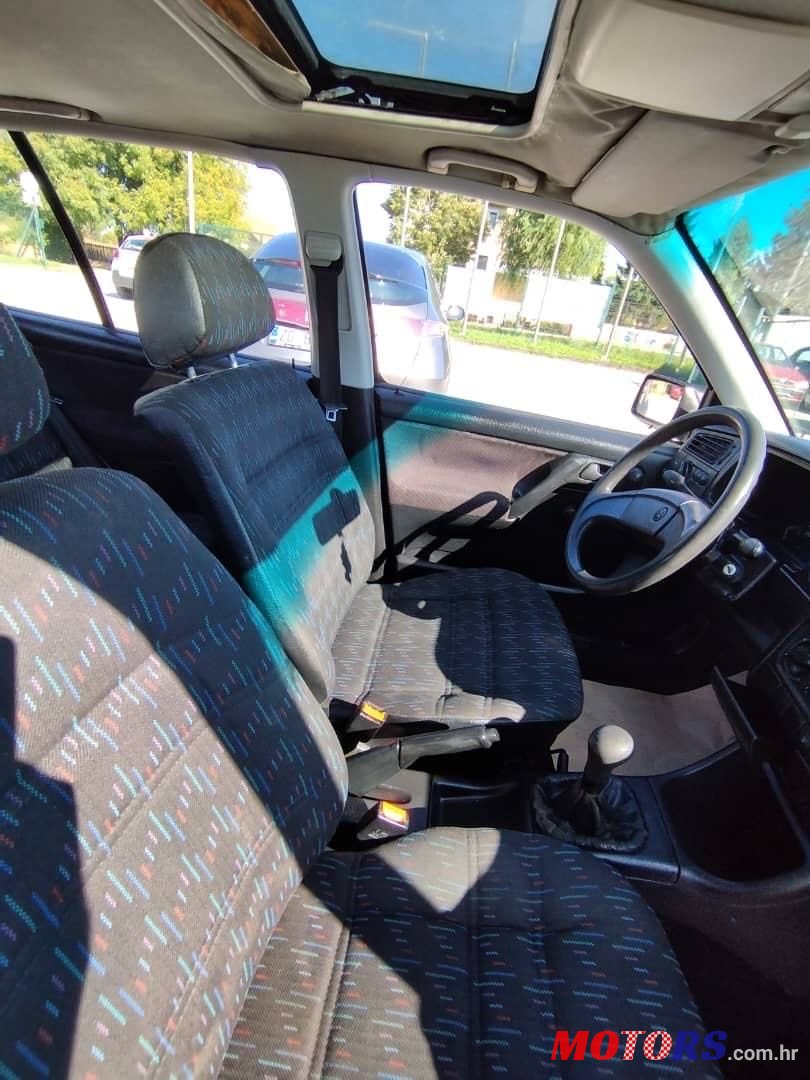 1993' Volkswagen Golf III Cl Td photo #6