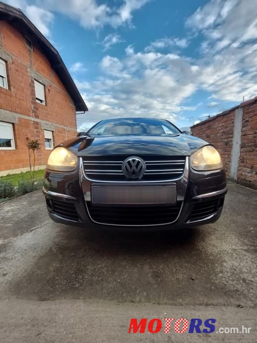2007' Volkswagen Jetta photo #3
