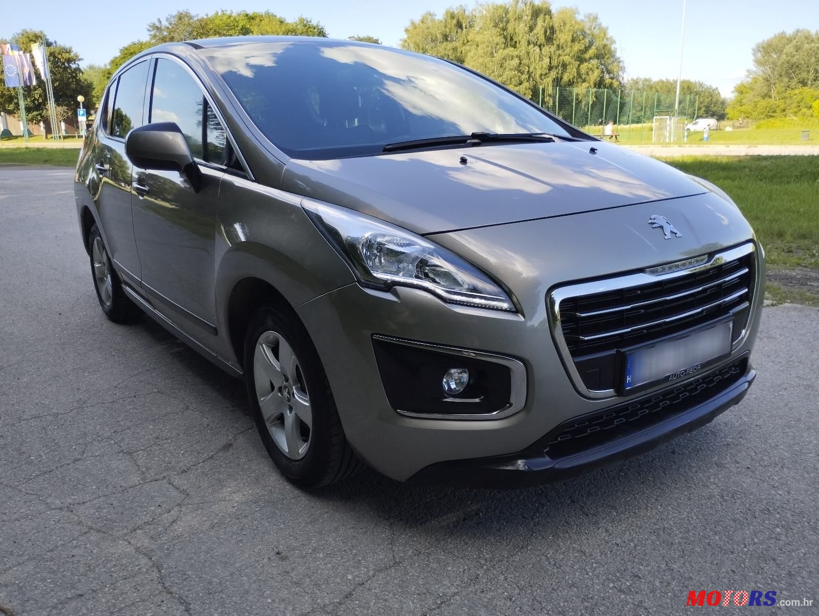2016' Peugeot 3008 1,6 Bluehdi photo #2