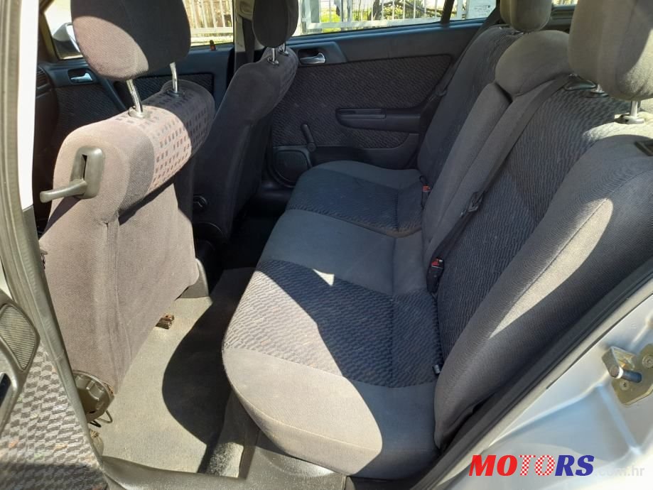 2001' Opel Astra Karavan photo #3