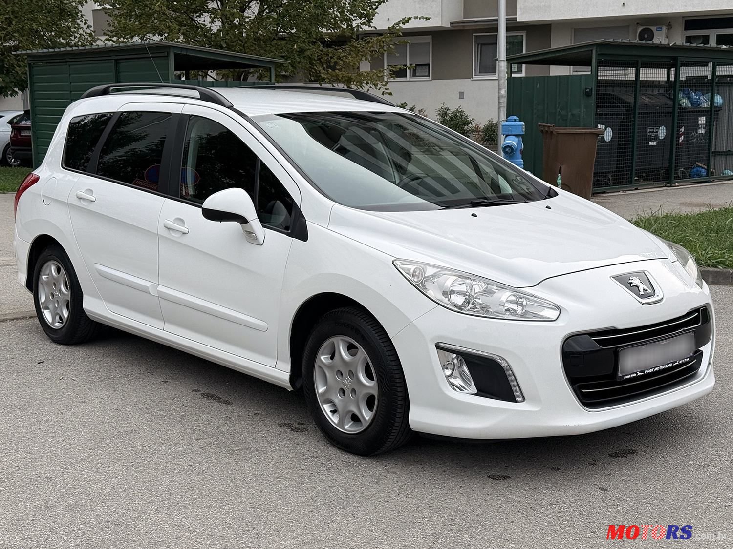 2014' Peugeot 308 Sw photo #3