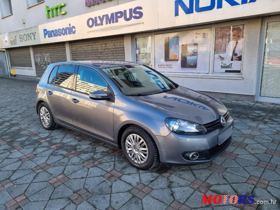 2011' Volkswagen Golf 6 1,6 Tdi photo #3