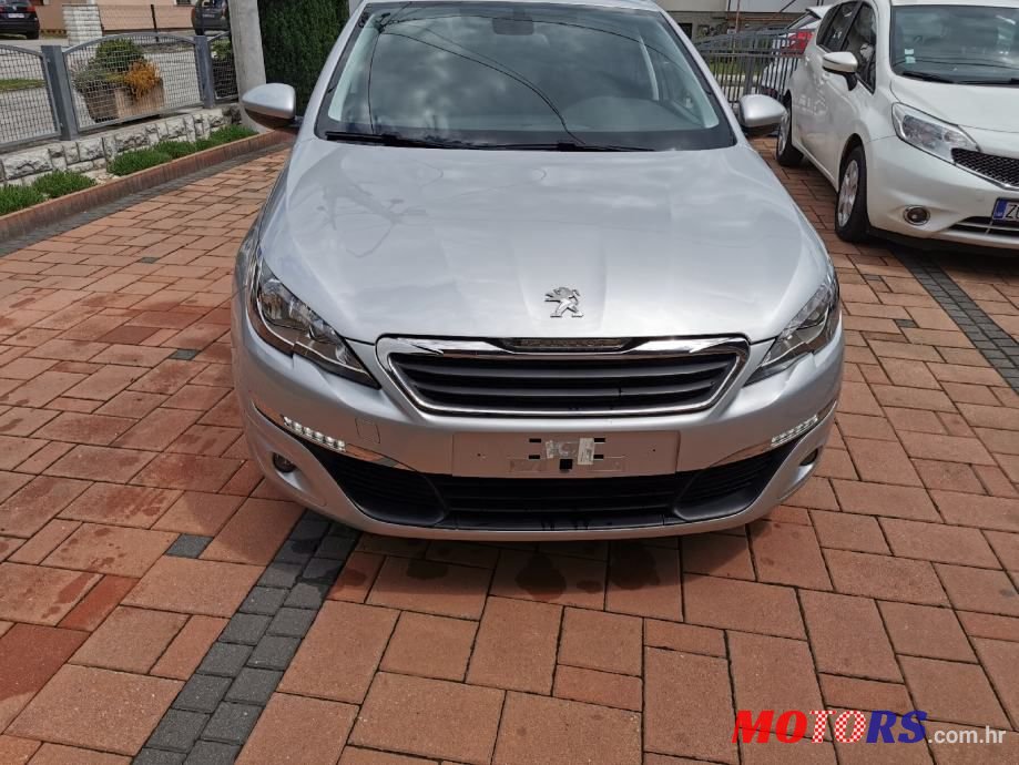 2015' Peugeot 308 Sw photo #5