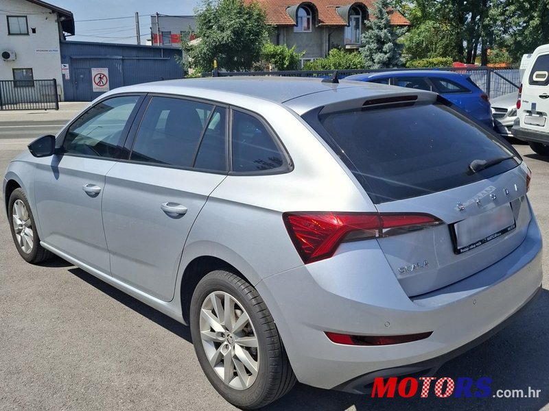 2021' Skoda Scala 1,6 photo #3