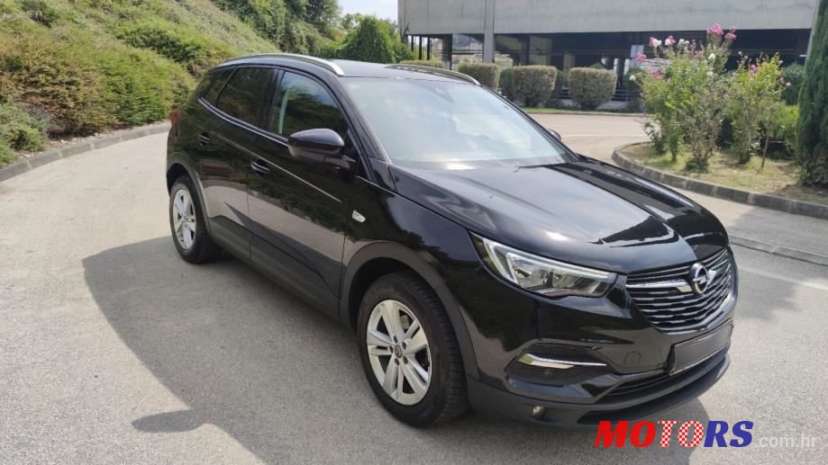 2019' Opel Grandland 1,5 Cdti photo #3