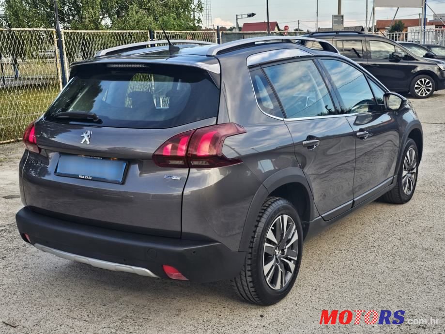 2017' Peugeot 2008 1,2 photo #4