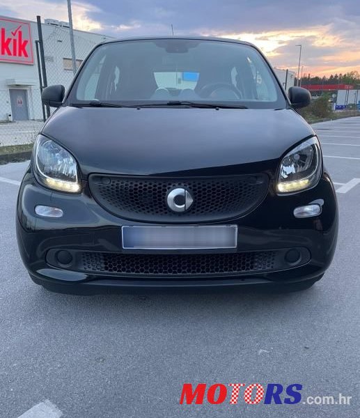 2016' Smart Forfour 1.0 photo #1