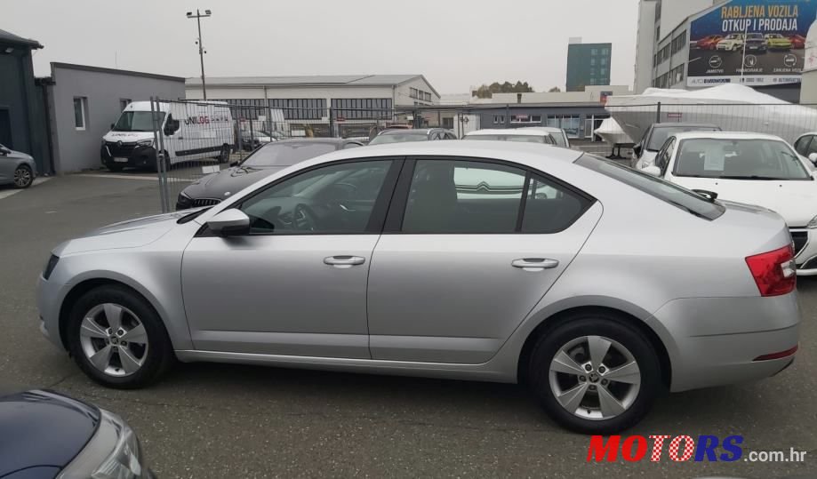 2018' Skoda Octavia 1,6 Tdi photo #1