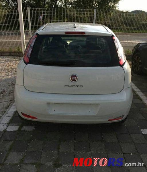 2014' Fiat Grande Punto 1.3 Mjtd photo #1