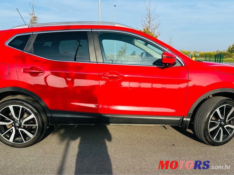 2016' Nissan Qashqai 1,2 photo #6