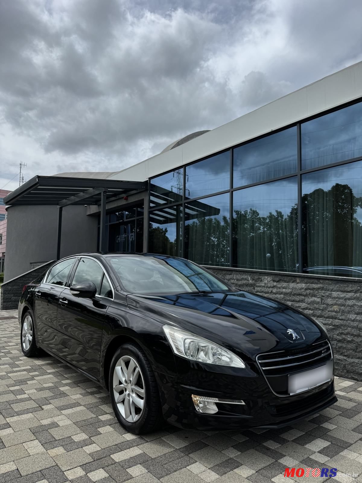 2013' Peugeot 508 Hybrid4 2,0 Hdi photo #1