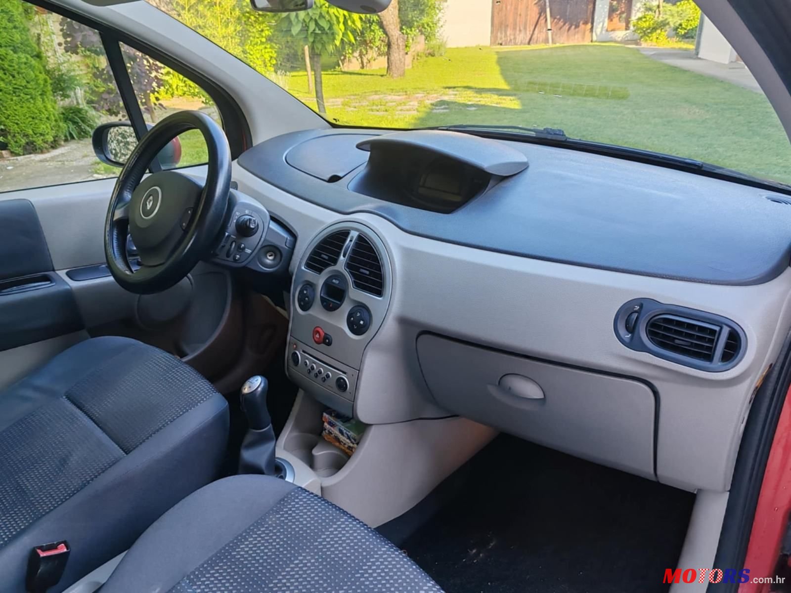 2005' Renault Modus 1,5 Dci photo #6