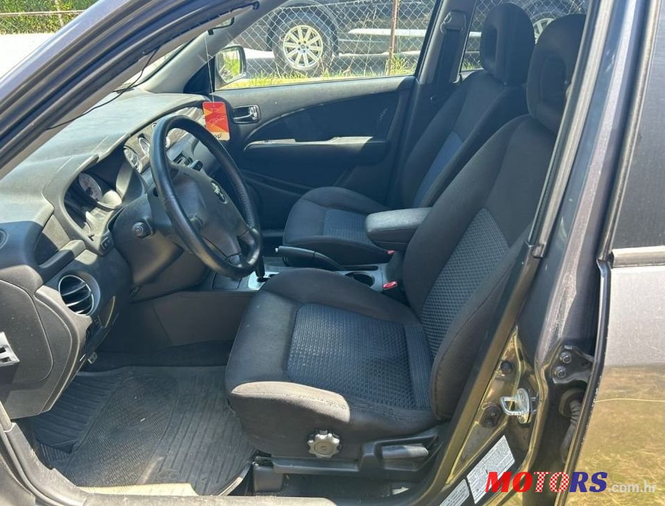 2008' Mitsubishi Outlander 2,4 photo #2