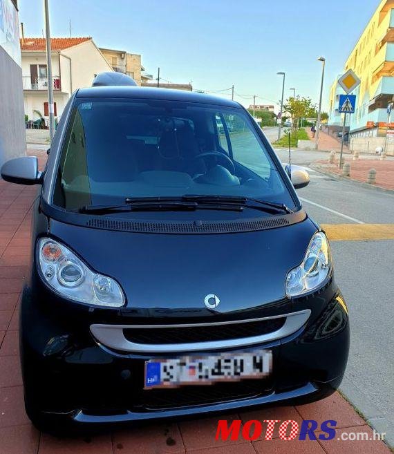 2011' Smart Fortwo Coupe Fortwo 1.0 photo #1