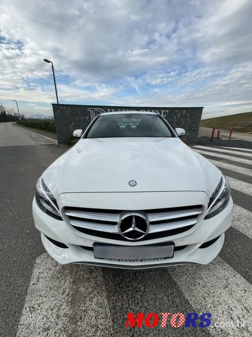 2015' Mercedes-Benz C-Klasa 200 D photo #3