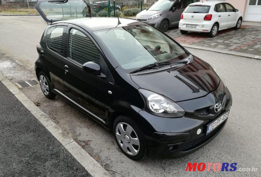 2007' Toyota Aygo Cool 1,0 Vvt-I photo #1