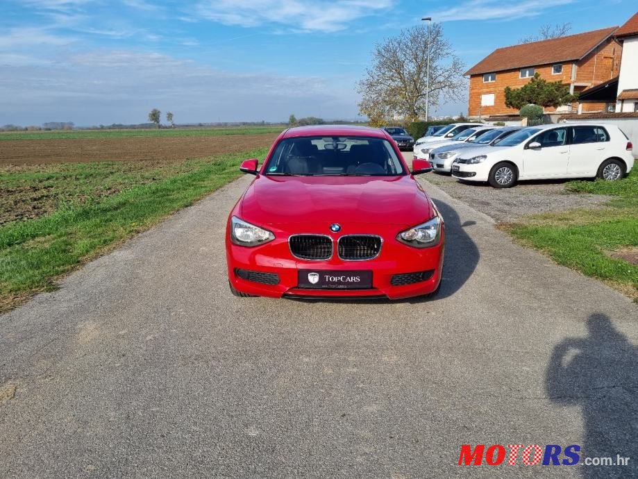 2014' BMW Serija 1 118D photo #3