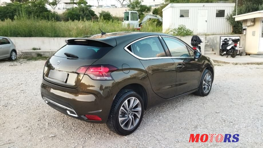 2016' Citroen DS4 Bluehdi photo #5