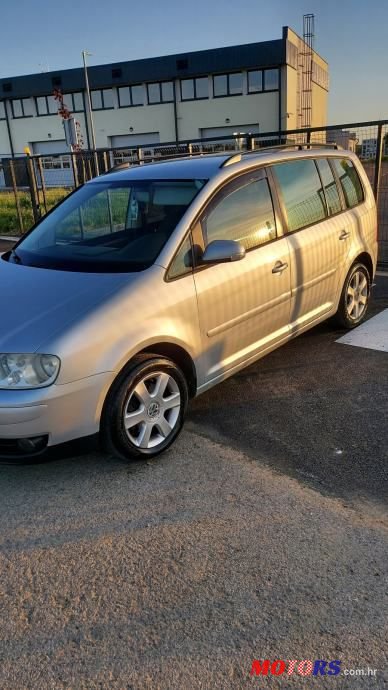 2006' Volkswagen Touran 1,9 Tdi photo #1