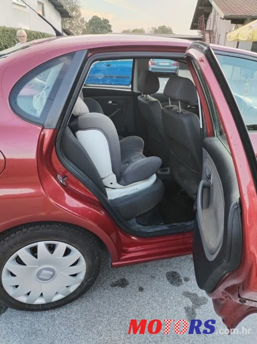 2006' SEAT Cordoba 1,4 16V photo #1