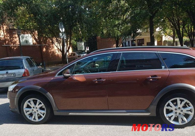 2013' Peugeot 508 Rxh Hybrid Automatic photo #1