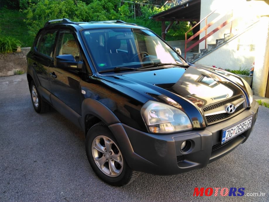 2008' Hyundai Tucson 2,0 photo #1