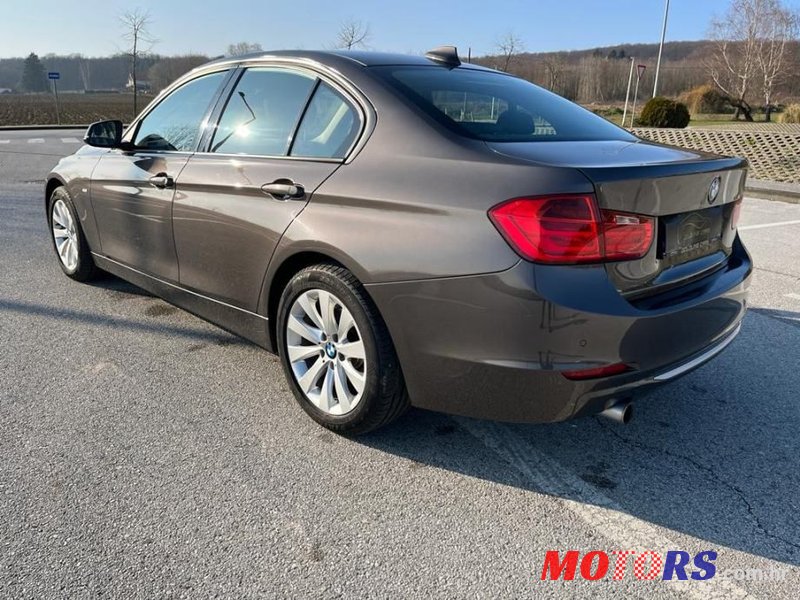 2013' BMW Serija 3 318D photo #5