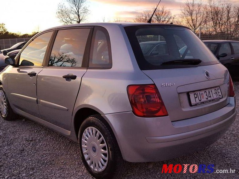 2004' Fiat Stilo 1,6 16V photo #2