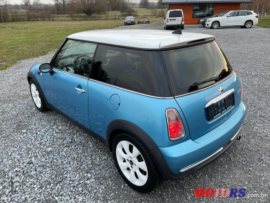 2005' MINI Cooper 1,6 photo #5