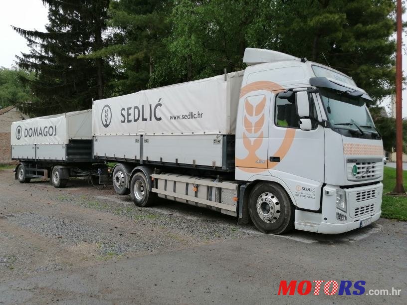 2011' Volvo FH 420 photo #1