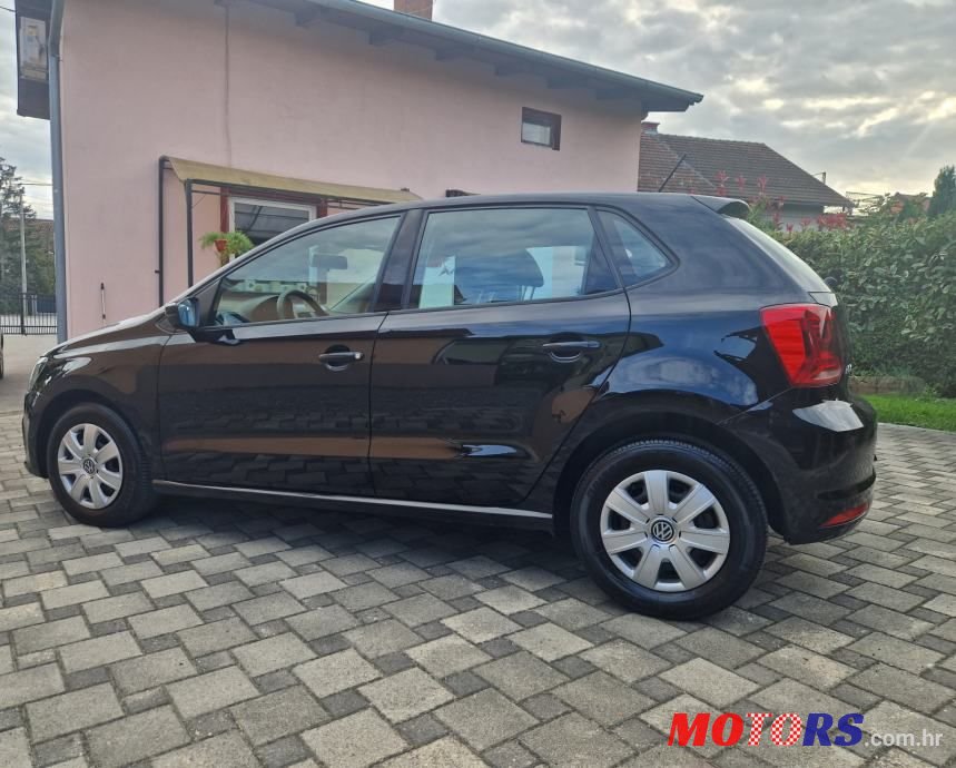 2017' Volkswagen Polo 1,0 photo #6