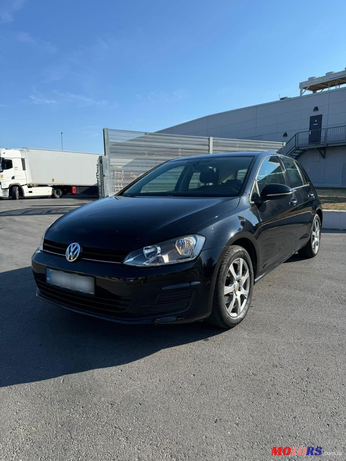 2015' Volkswagen Golf VII 1,6 Tdi photo #1