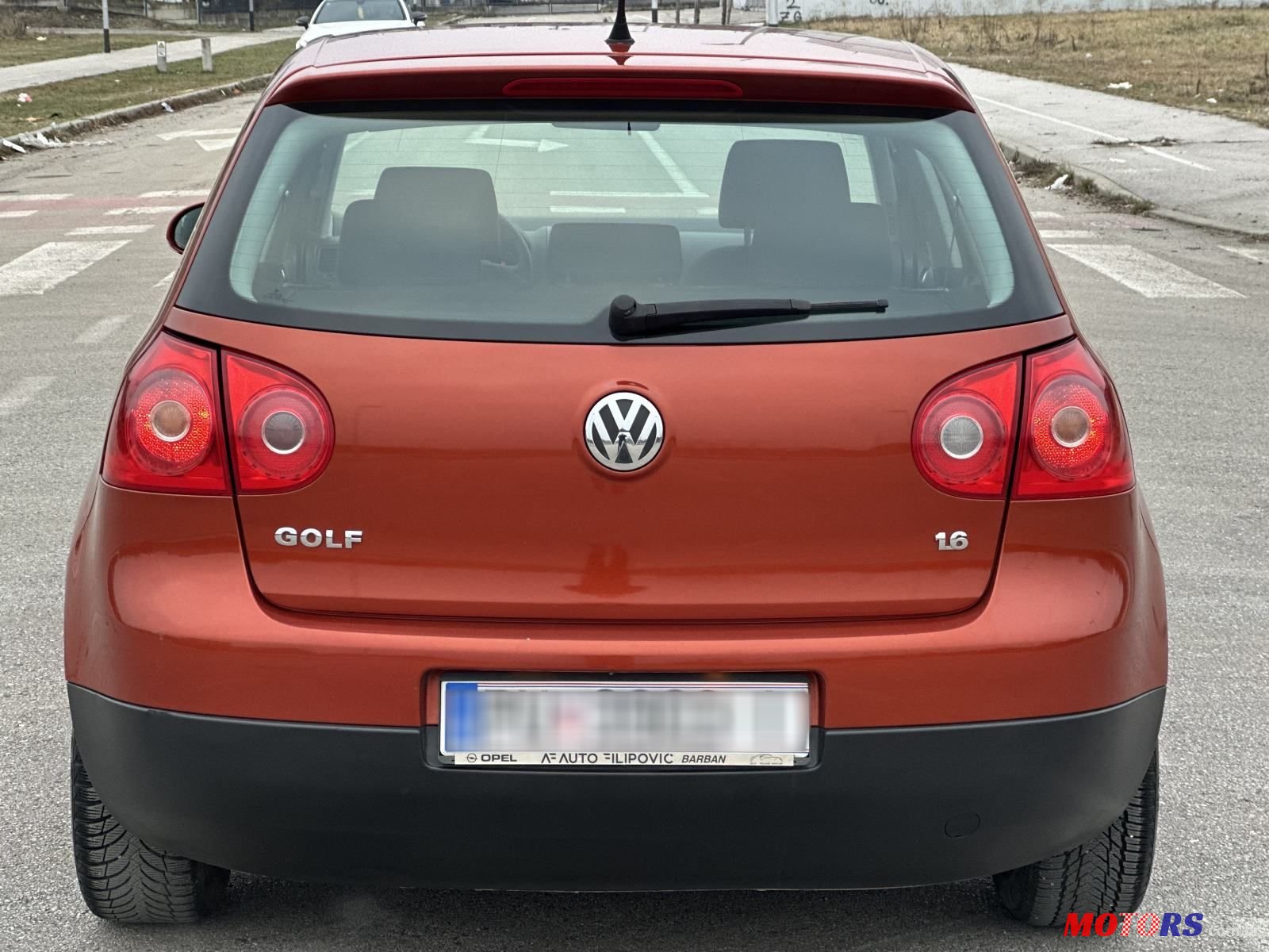 2006' Volkswagen Golf V 1,6 photo #5