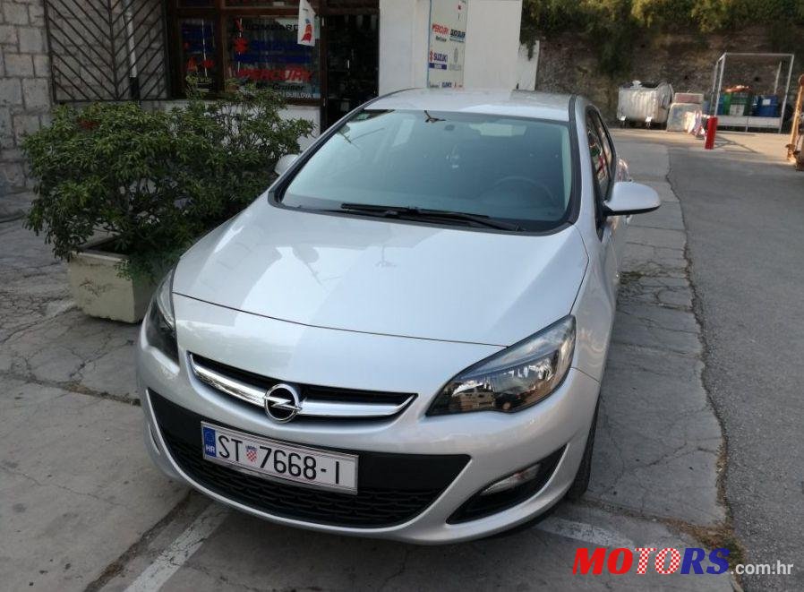 2015' Opel Astra 1,6 Cdti photo #2