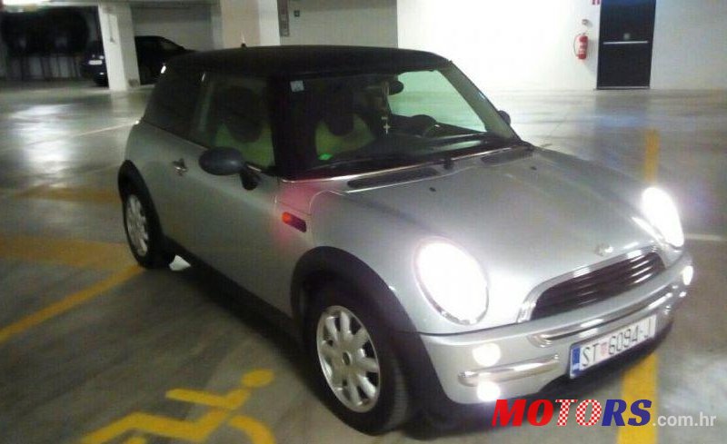 2002' MINI One 1.6 photo #1