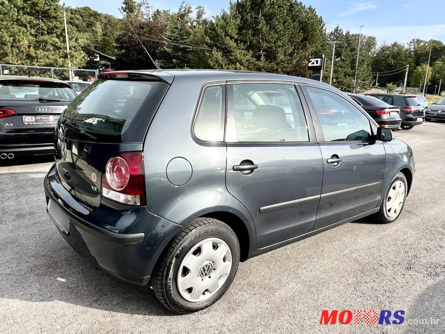 2005' Volkswagen Polo 1,2 photo #3