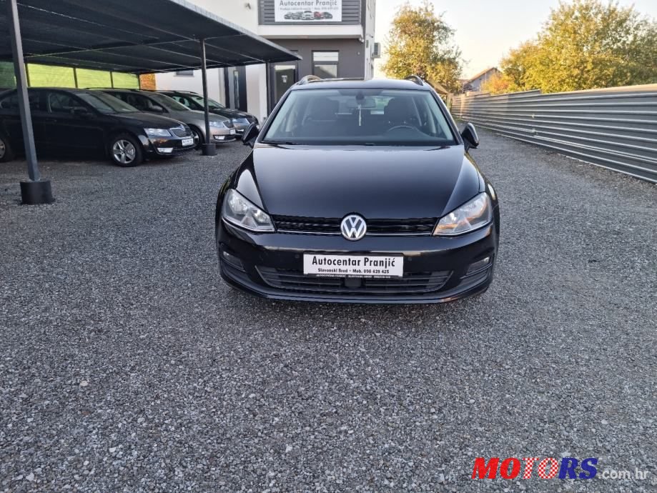 2013' Volkswagen Golf 7 1,6 Tdi Bmt photo #1