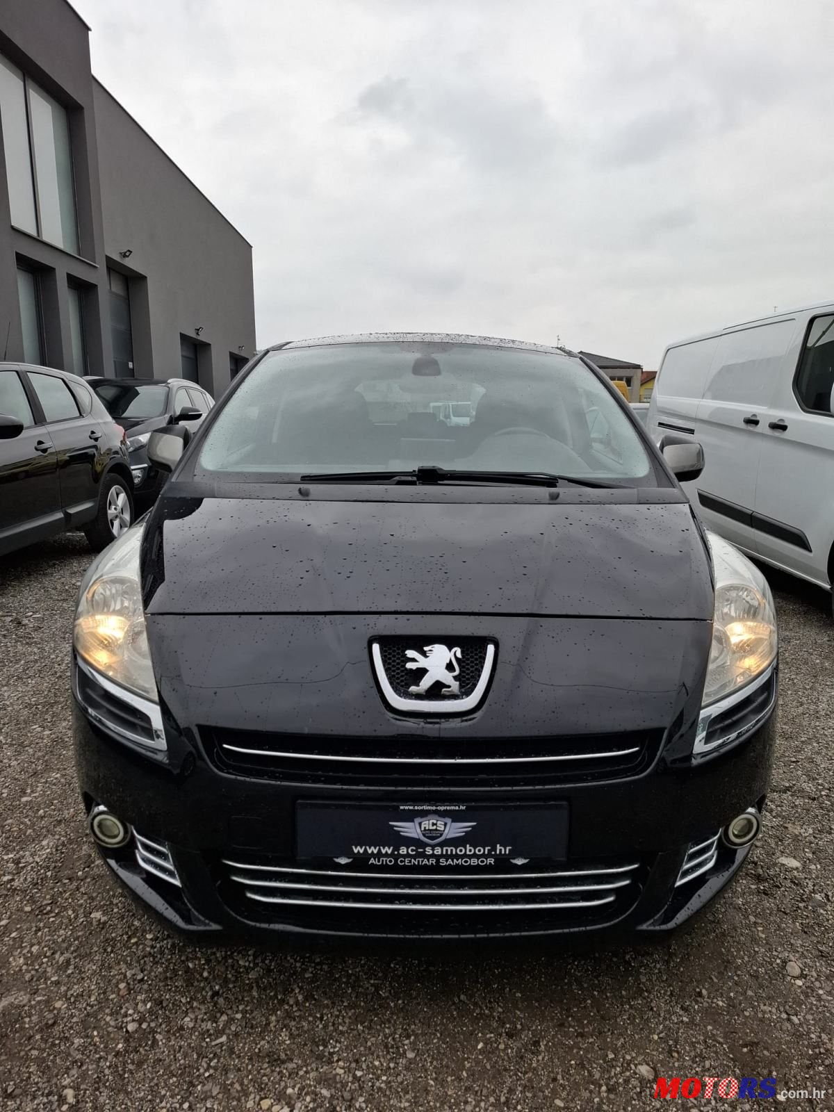 2012' Peugeot 5008 1,6 Hdi photo #2