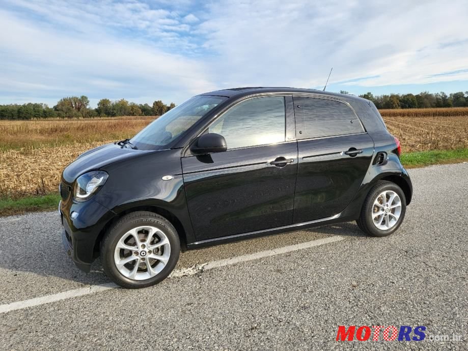 2017' Smart Forfour photo #4