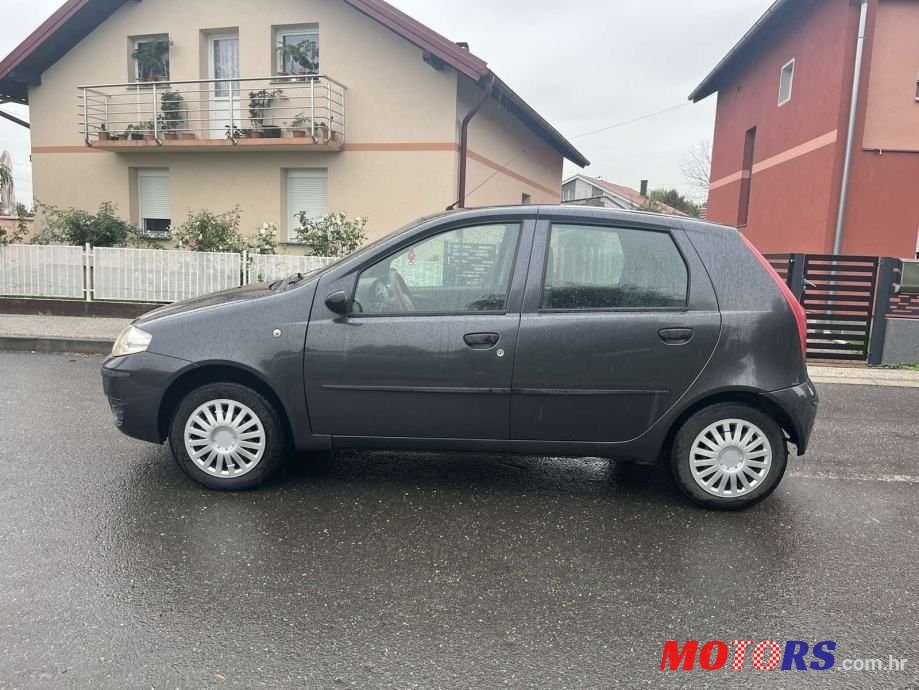 2004' Fiat Punto 1,2 16V photo #3