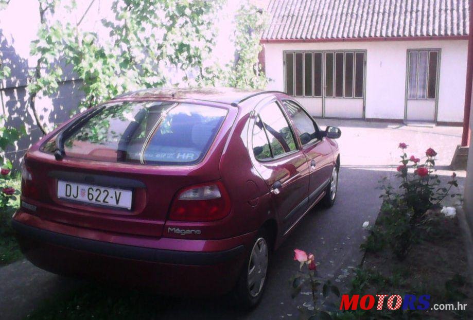 1999' Renault Megane 1,4 photo #1