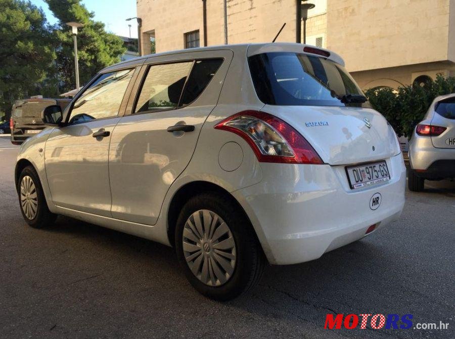 2016' Suzuki Swift 1,2 Glx Ac photo #2