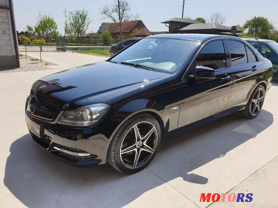 2011' Mercedes-Benz C-Klasa 220 Cdi photo #4
