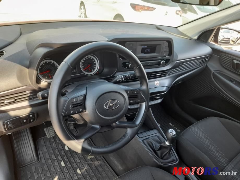 2022' Hyundai Bayon 1,2 Mpi photo #6
