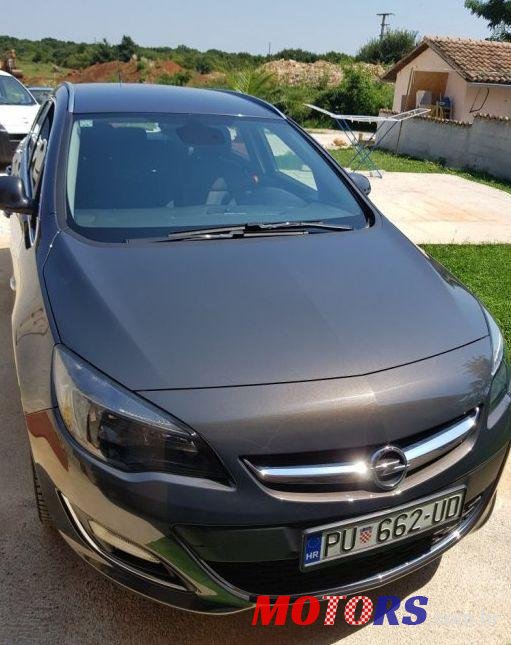 2013' Opel Astra Karavan 1,7 Cdti photo #2