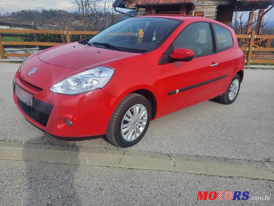 2011' Renault Clio 1,2 16V photo #1
