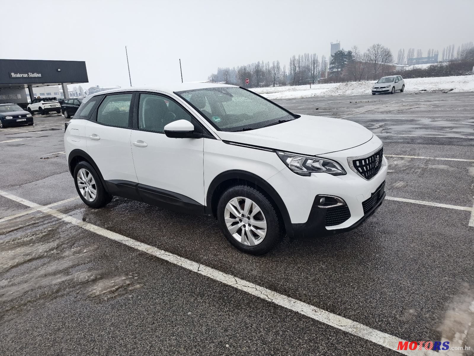 2019' Peugeot 3008 1,5 Bluehdi photo #3