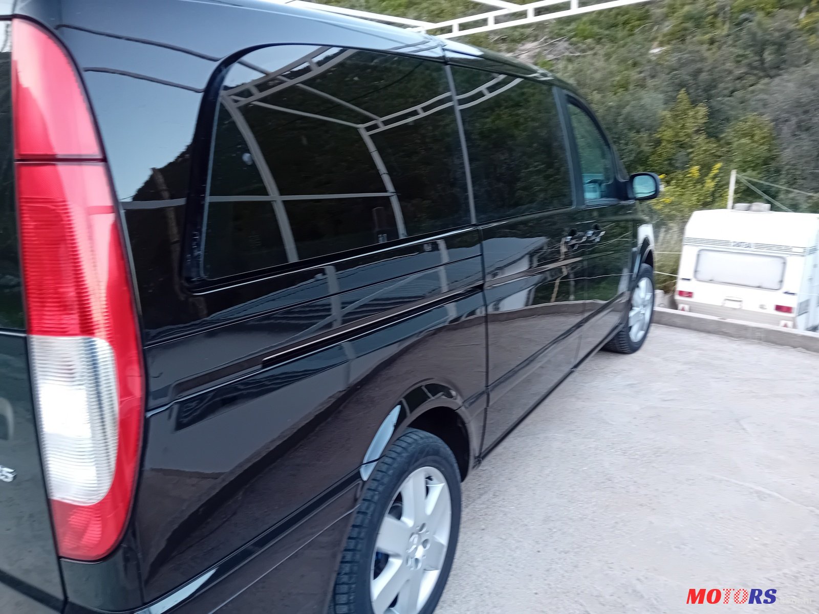 2006' Mercedes-Benz Viano photo #3